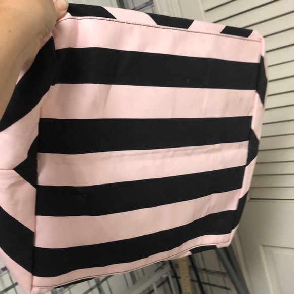 Victoria’s Secret Beach Bag - Picture 5 of 5